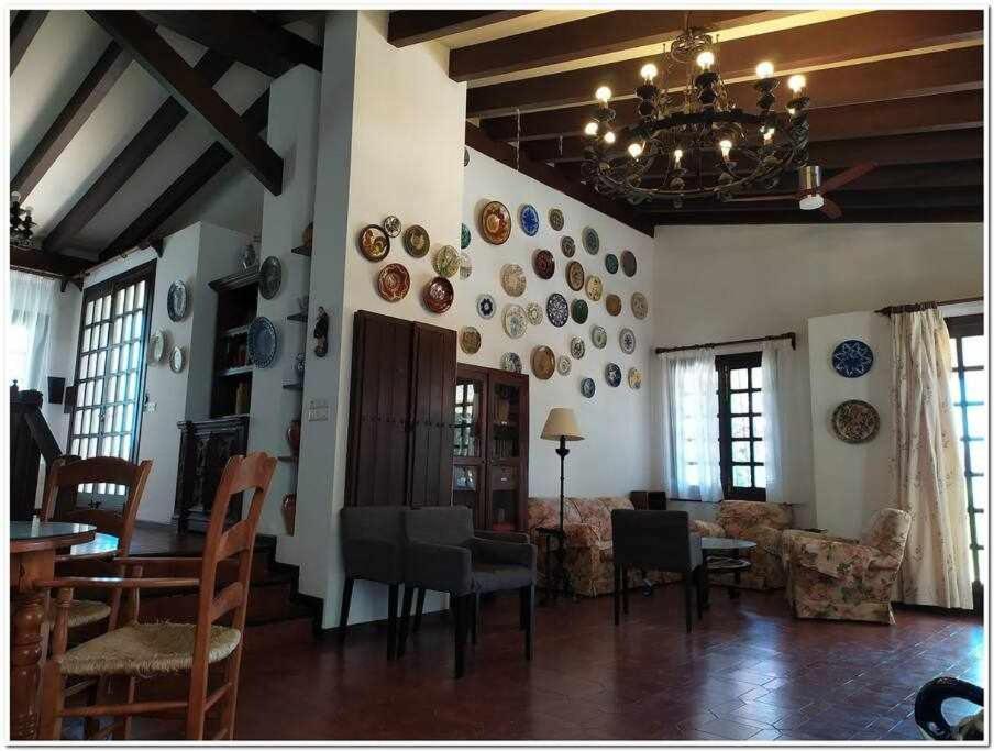 Cortijo Alberca Blanca Beach Torre de Benagalbon Ngoại thất bức ảnh